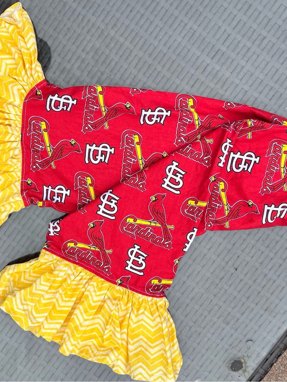 💛❤️MLB St. Louis Cardinals Girls Ruffled Bell Bottoms 2T 💛❤️